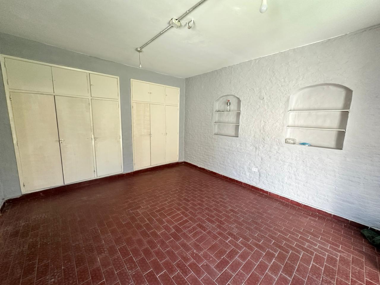 Departamento en ALQUILER PLANTA BAJA BARRIO RIVADAVIA