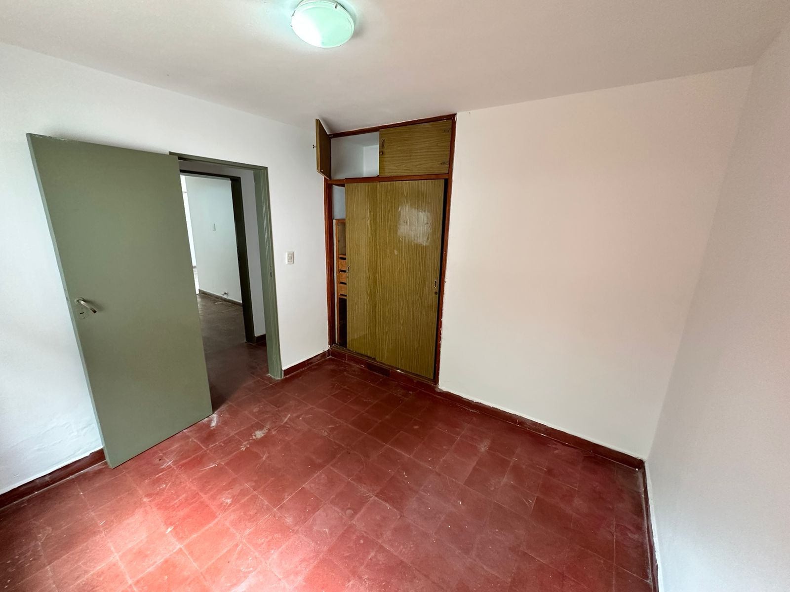 CASA EN ALQUILER  BARRIO LOS GRANADOS
