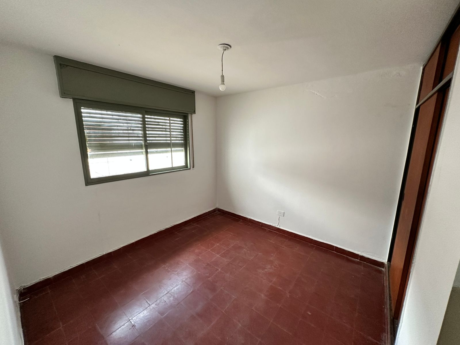 CASA EN ALQUILER  BARRIO LOS GRANADOS