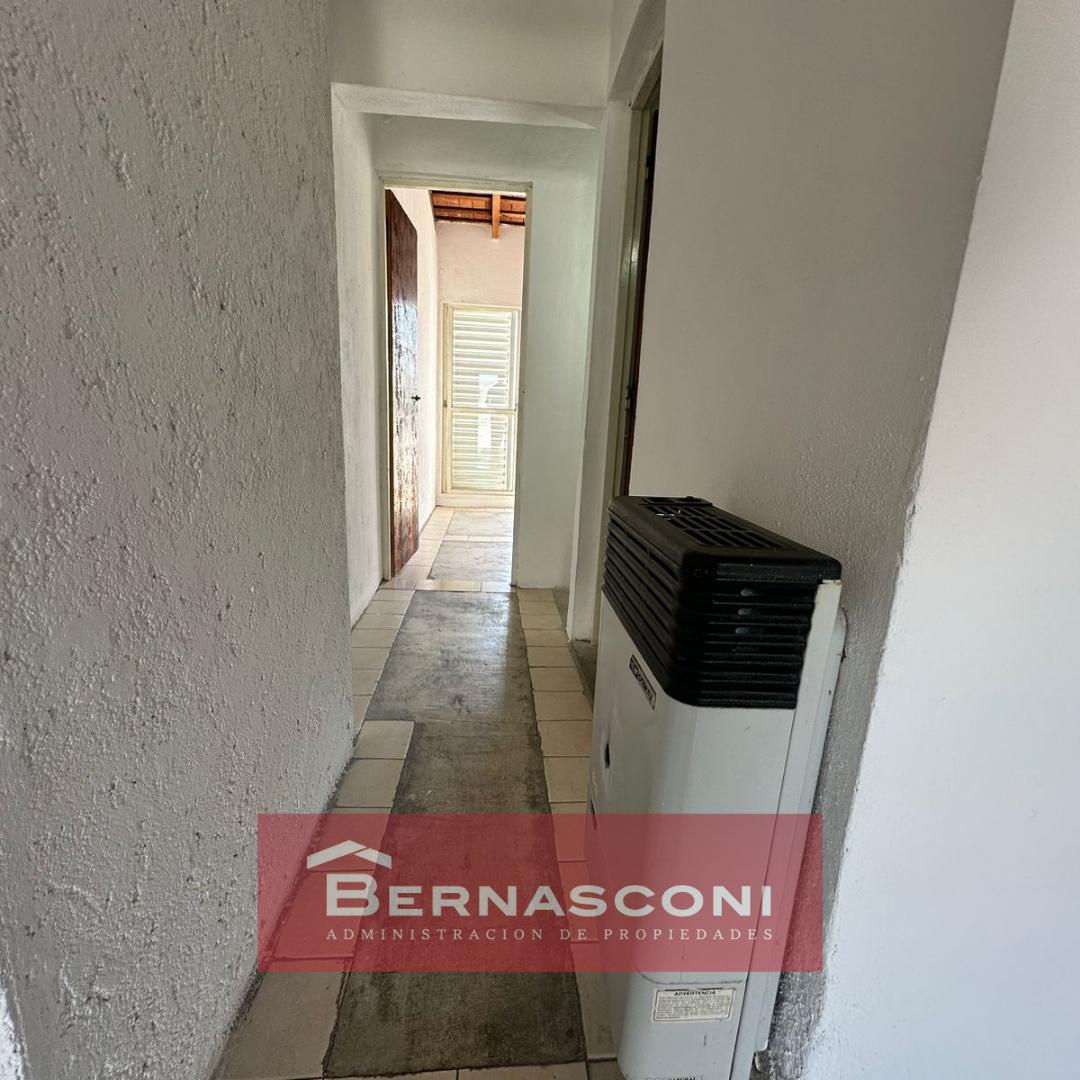 Departamento 1 Dormitorio  Segundo Piso por Escalera  Barrio Jardín  Zona Sur