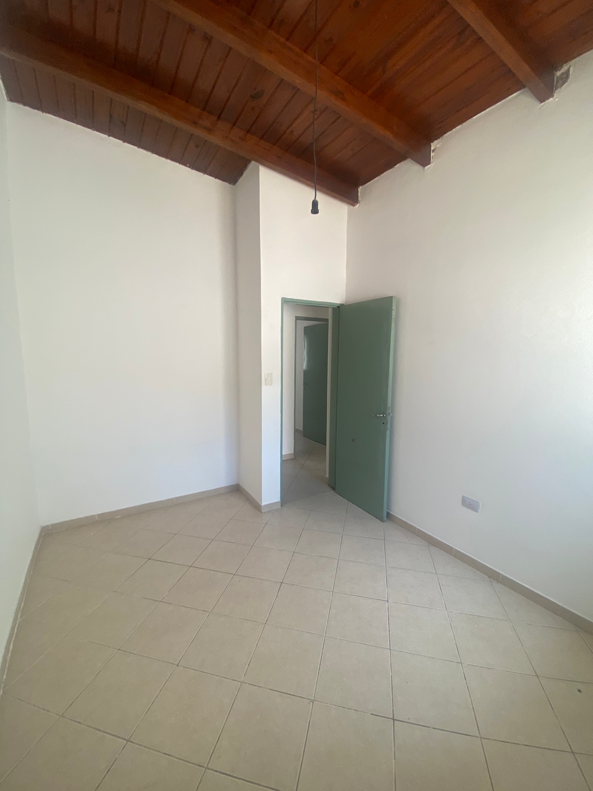 Casa Interna zona sur ! SAv Valparaiso