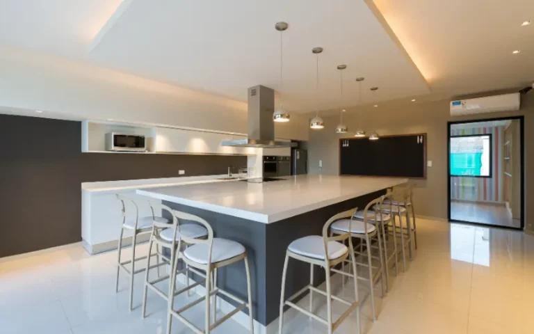 LIVETTE CHATEAU  CARRERAS 2 DORM PLANTA BAJA COCHERA