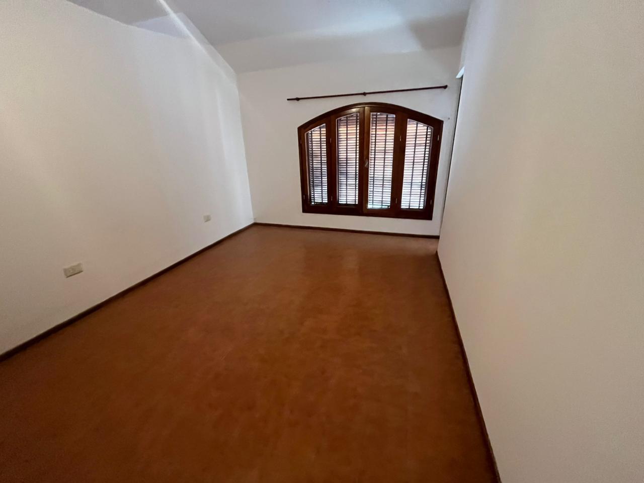 Duplex Barrio Jardín.