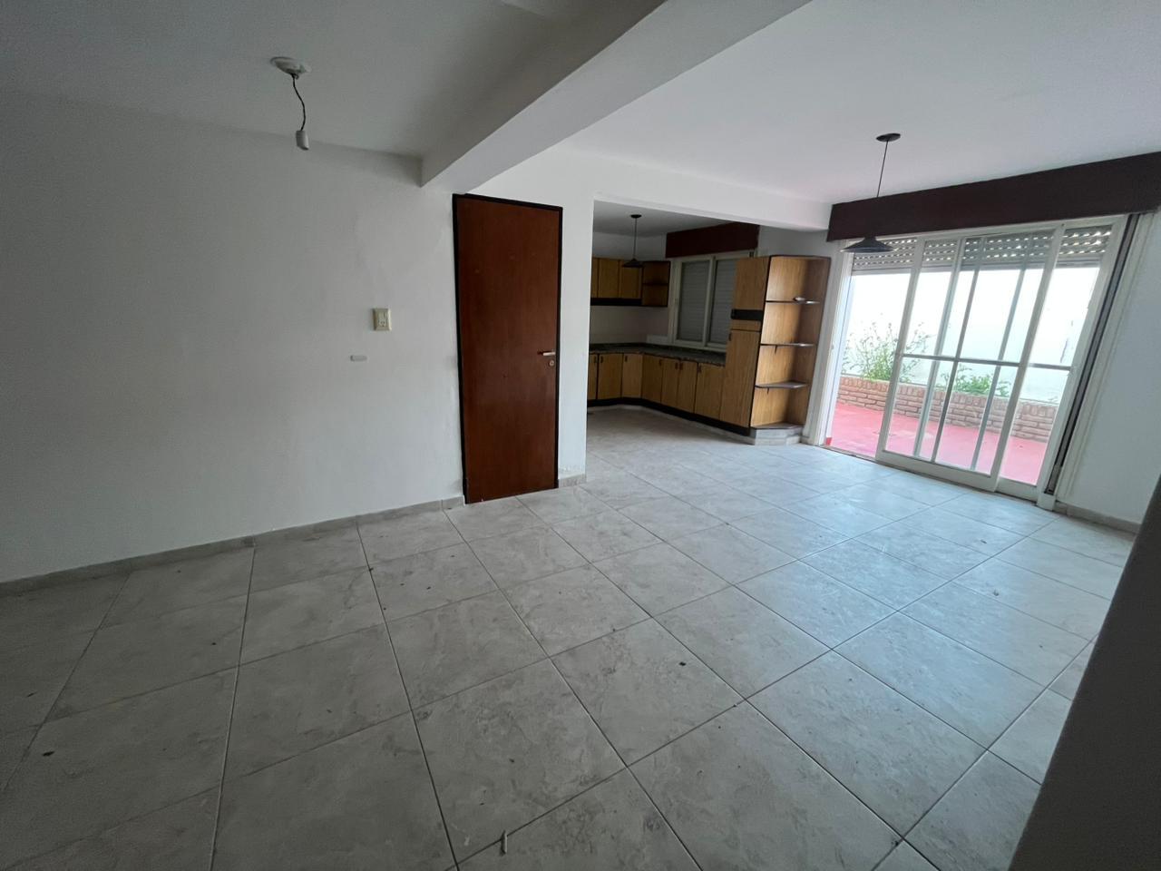 Duplex Barrio Jardín.