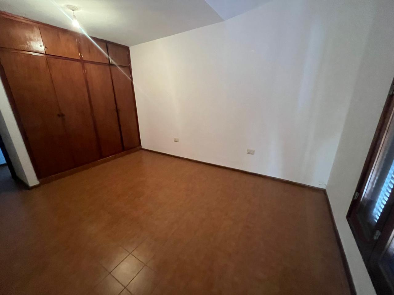 Duplex Barrio Jardín.