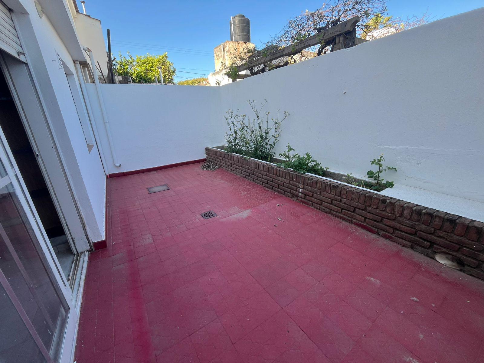 Duplex Barrio Jardín.