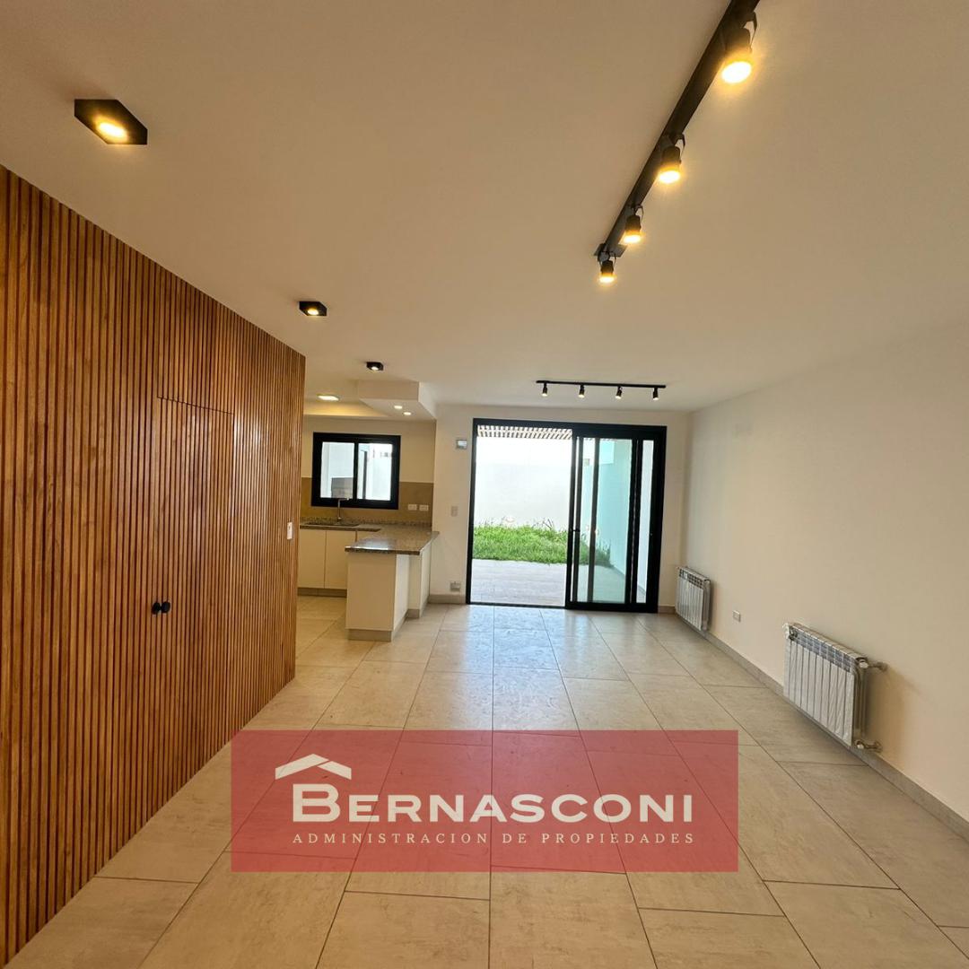 Dúplex en alquiler  A estrenar  Barrio Campo de Manantiales