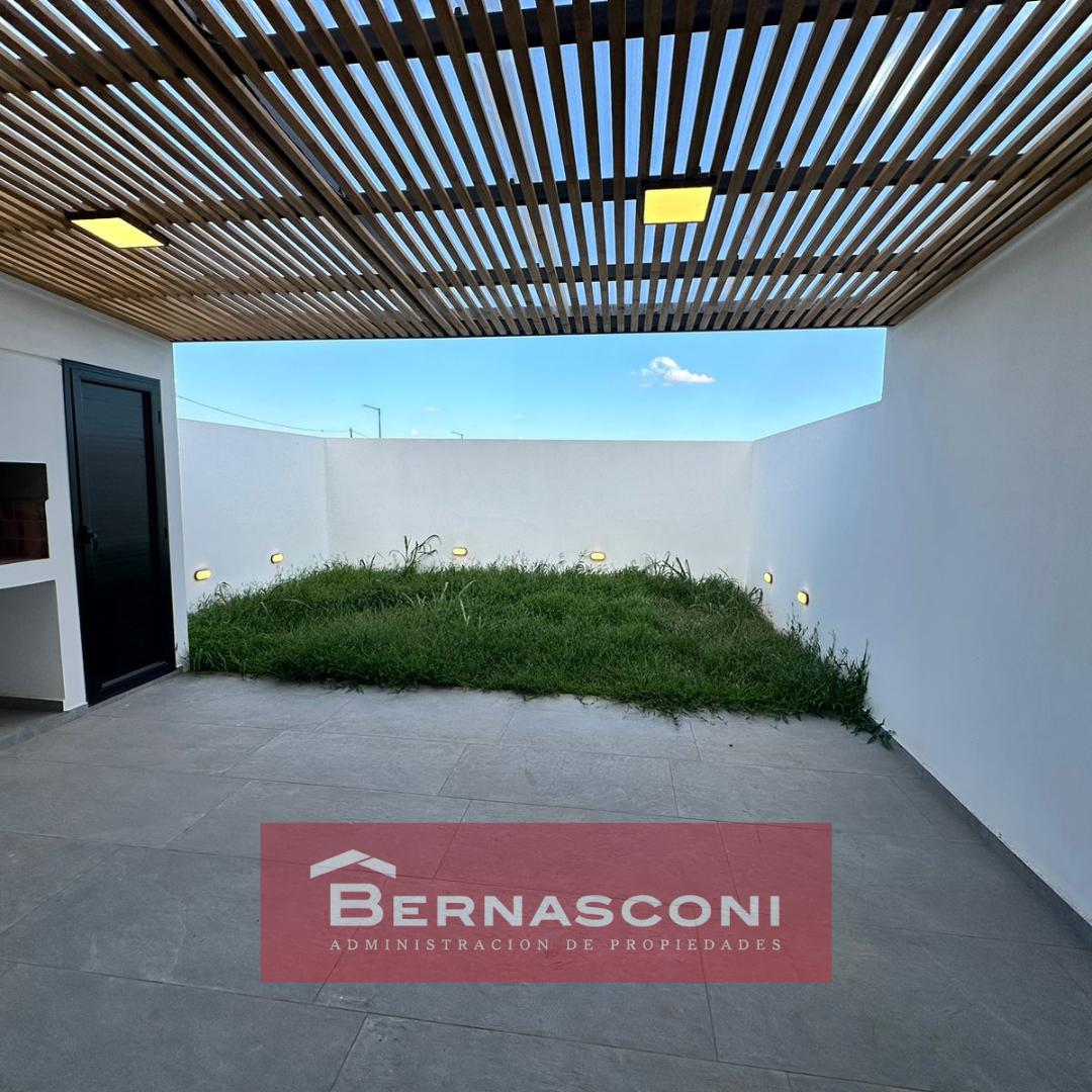 Dúplex en alquiler  A estrenar  Barrio Campo de Manantiales