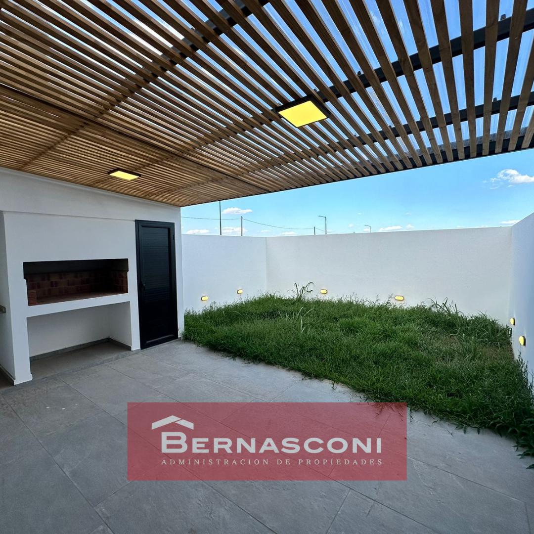 Dúplex en alquiler  A estrenar  Barrio Campo de Manantiales