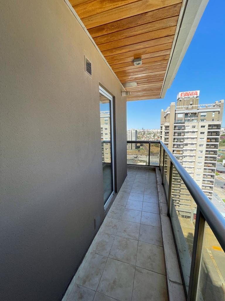 Terraforte 1 - Amoblado 1 dorm con cochera