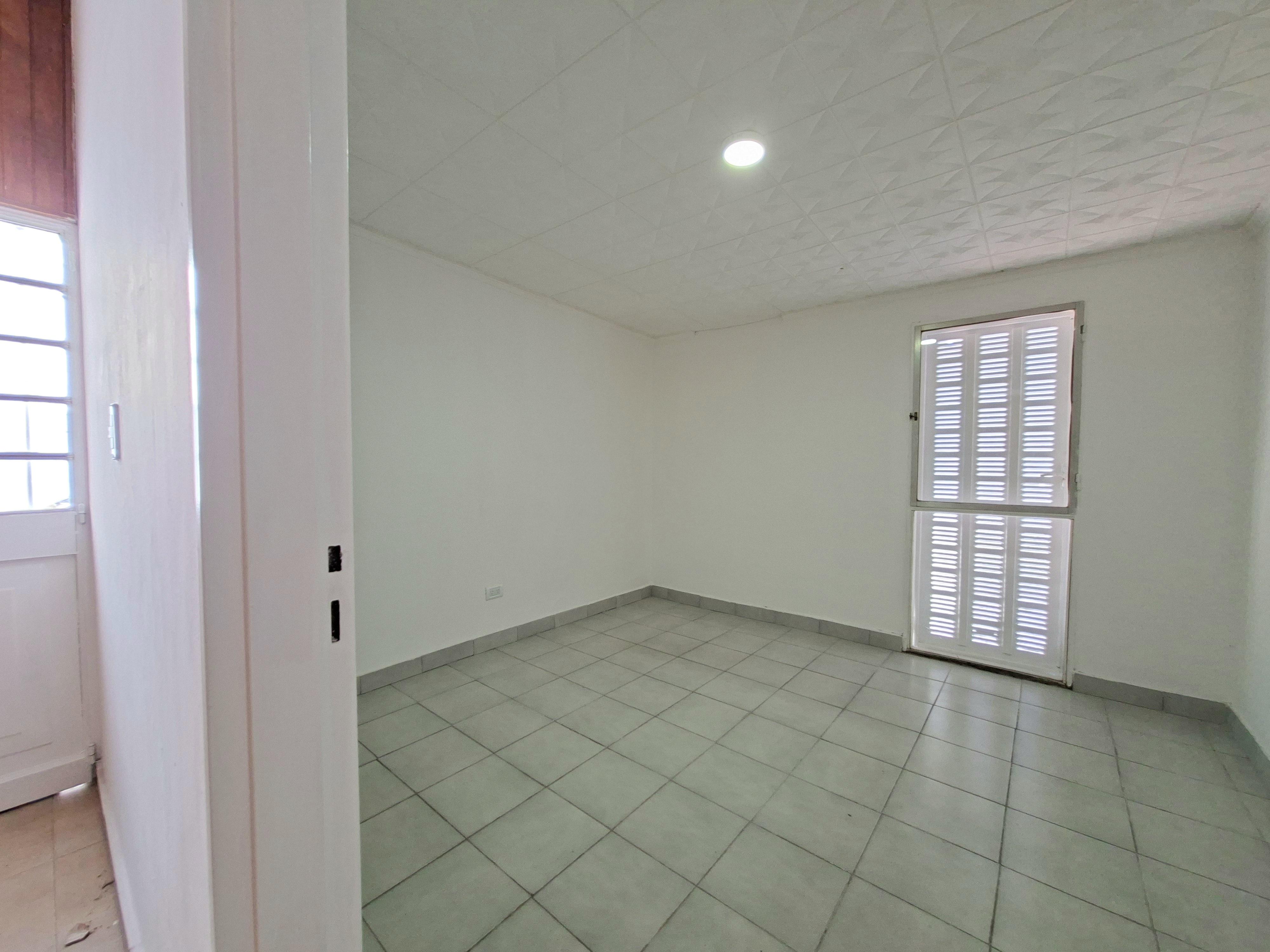 Alquiler casa 3 dorm coch Bo Cerveceros