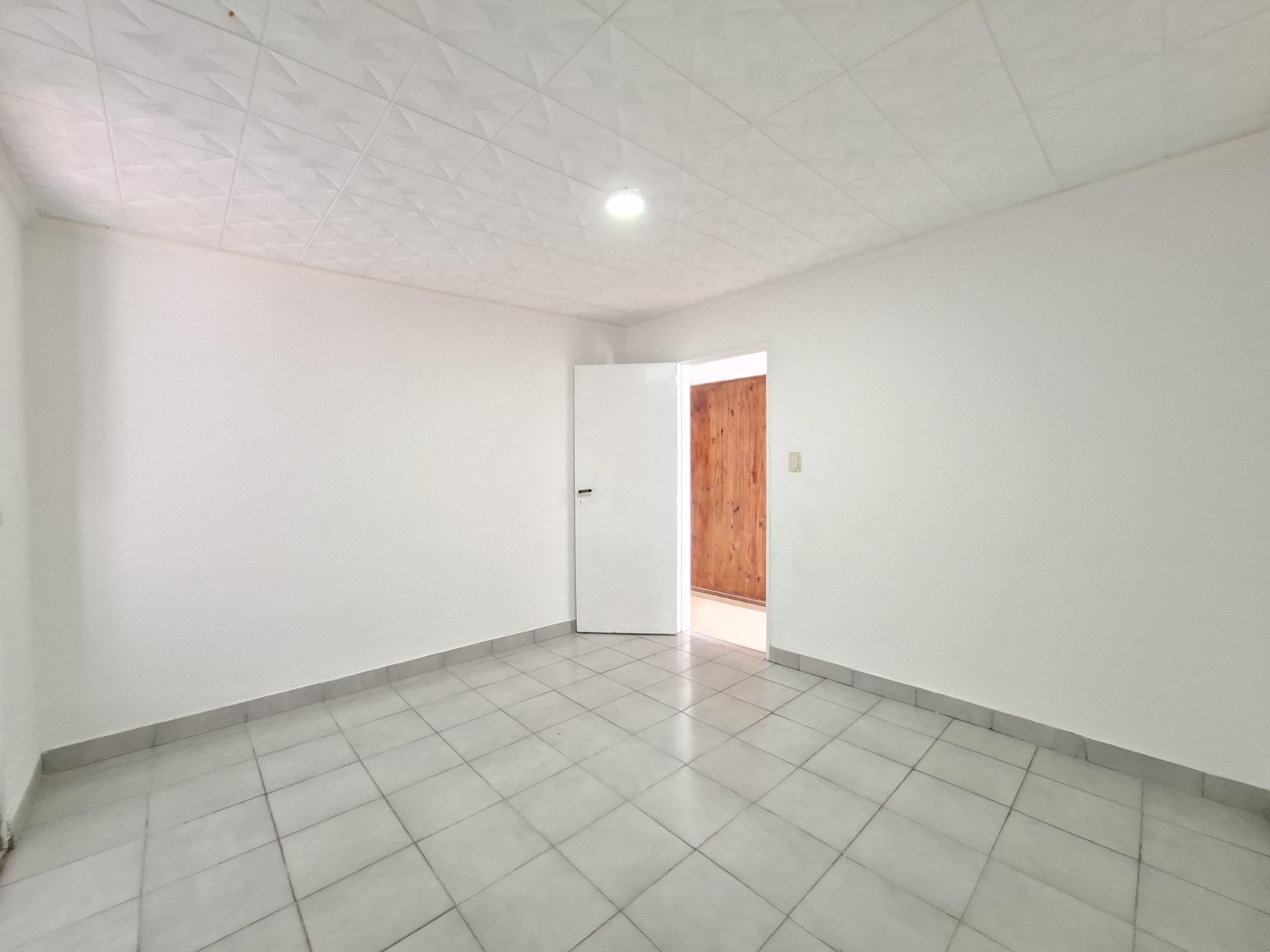 Alquiler casa 3 dorm coch Bo Cerveceros