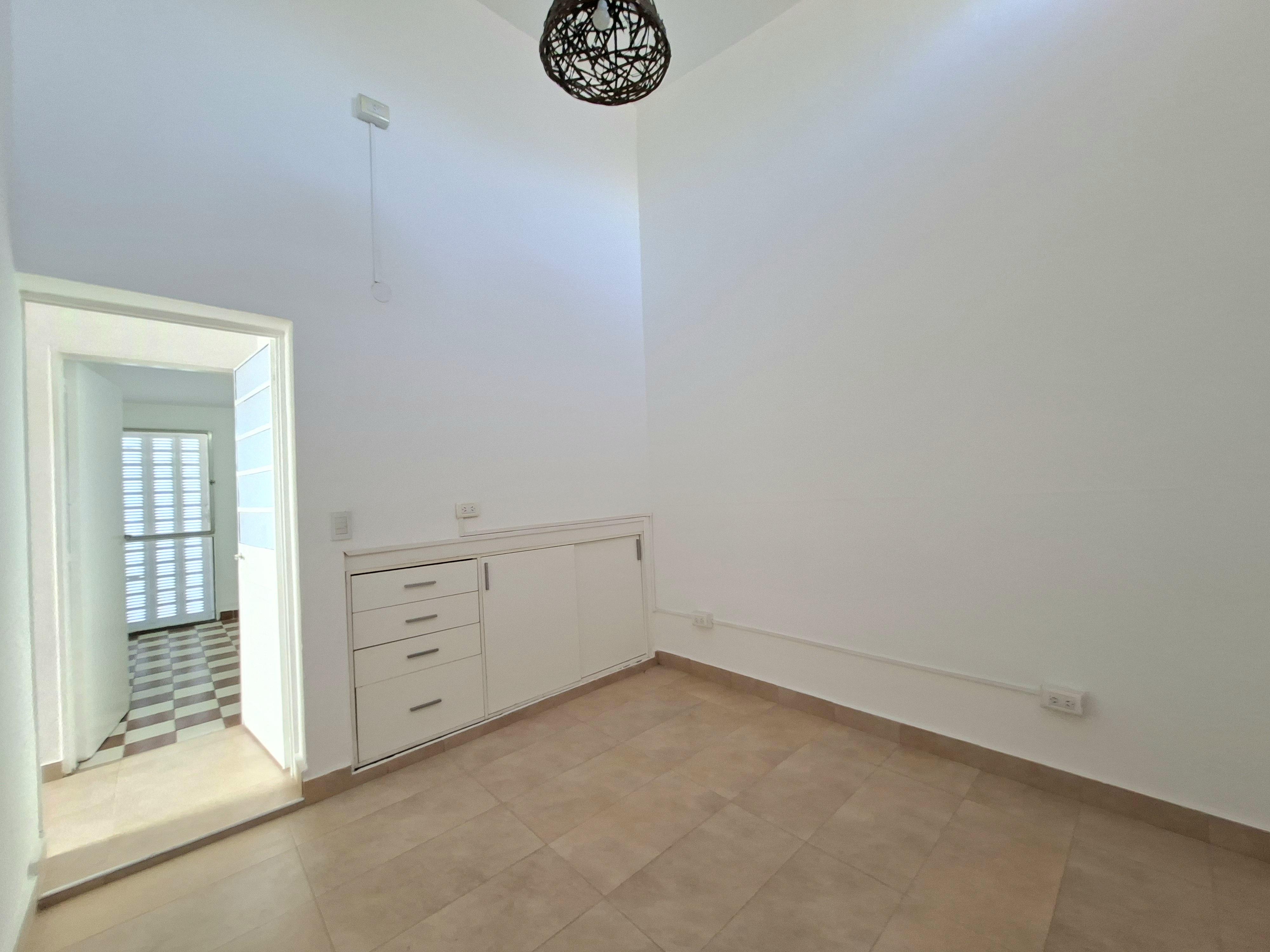 Alquiler casa 3 dorm coch Bo Cerveceros