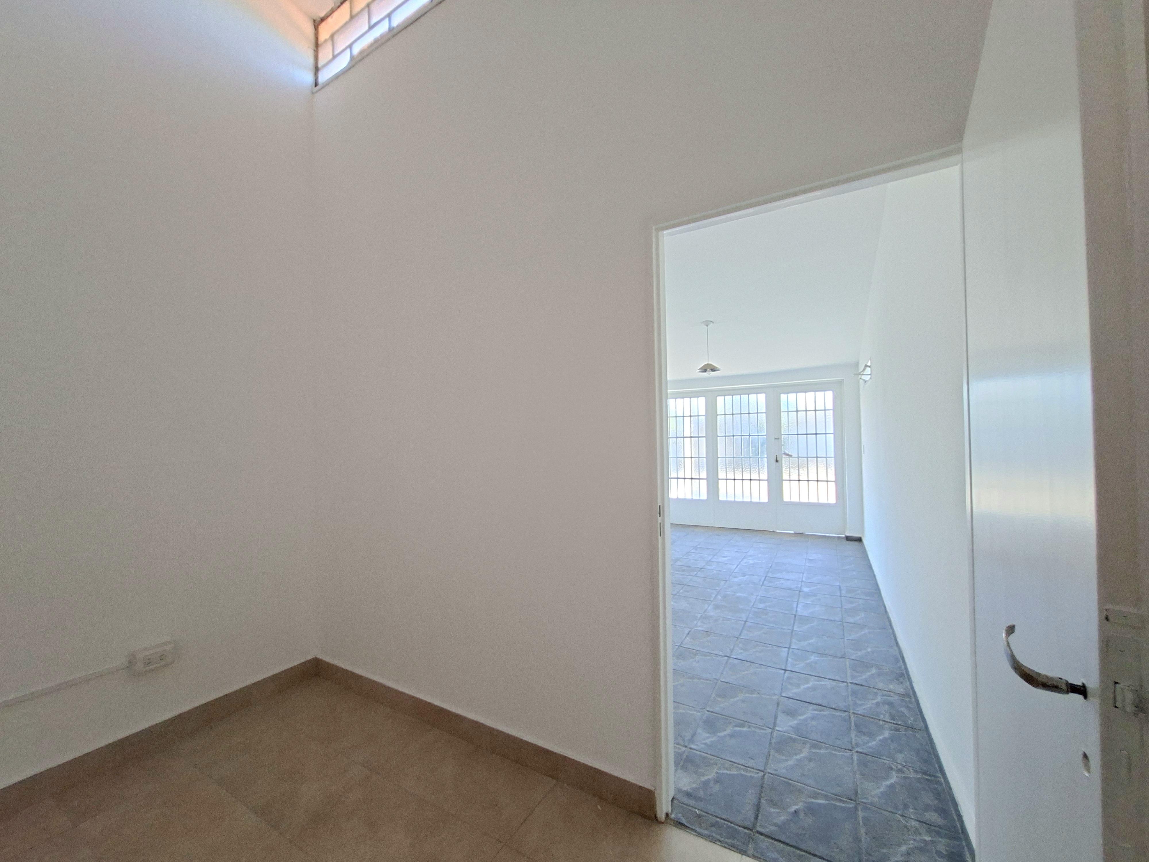 Alquiler casa 3 dorm coch Bo Cerveceros