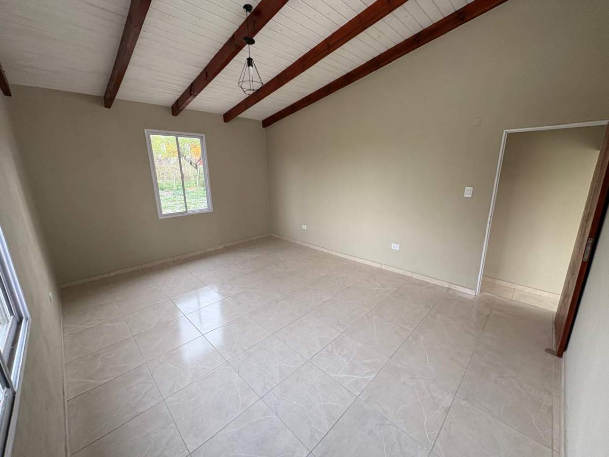 Casa en Venta - Santa Rosa de Calamuchita - A ESTRENAR CON ESCRITURA