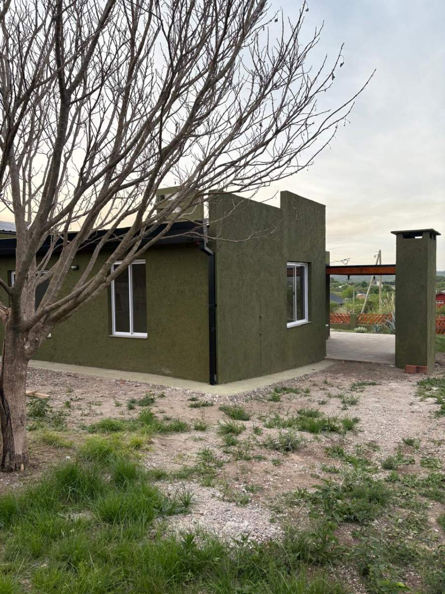 Casa en Venta - Santa Rosa de Calamuchita - A ESTRENAR CON ESCRITURA