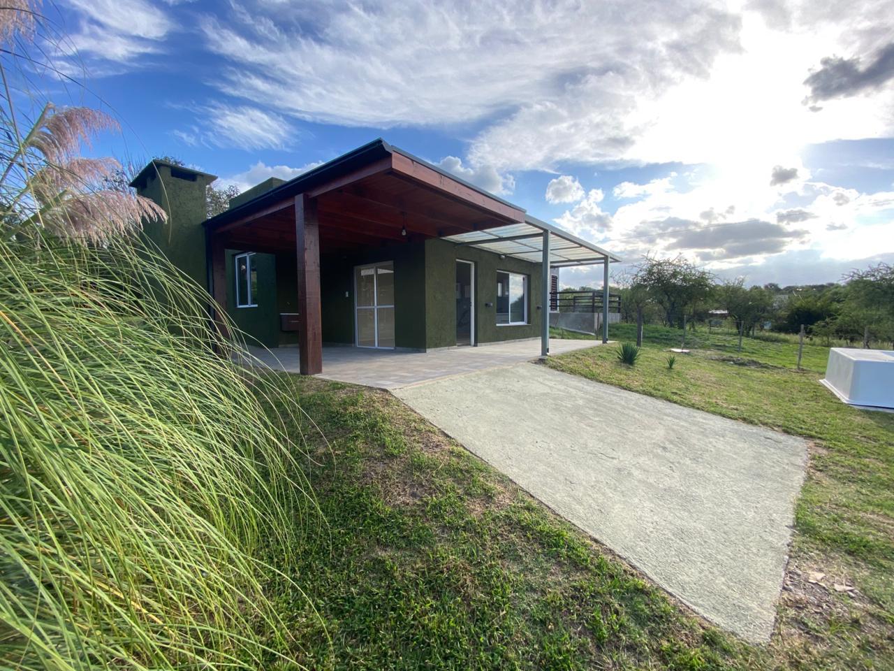 Casa en Venta - Santa Rosa de Calamuchita - A ESTRENAR CON ESCRITURA