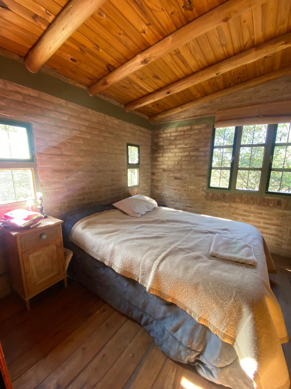 CASA EN VENTA - BARRIO VALLE DEL SOL - MENDIOLAZA