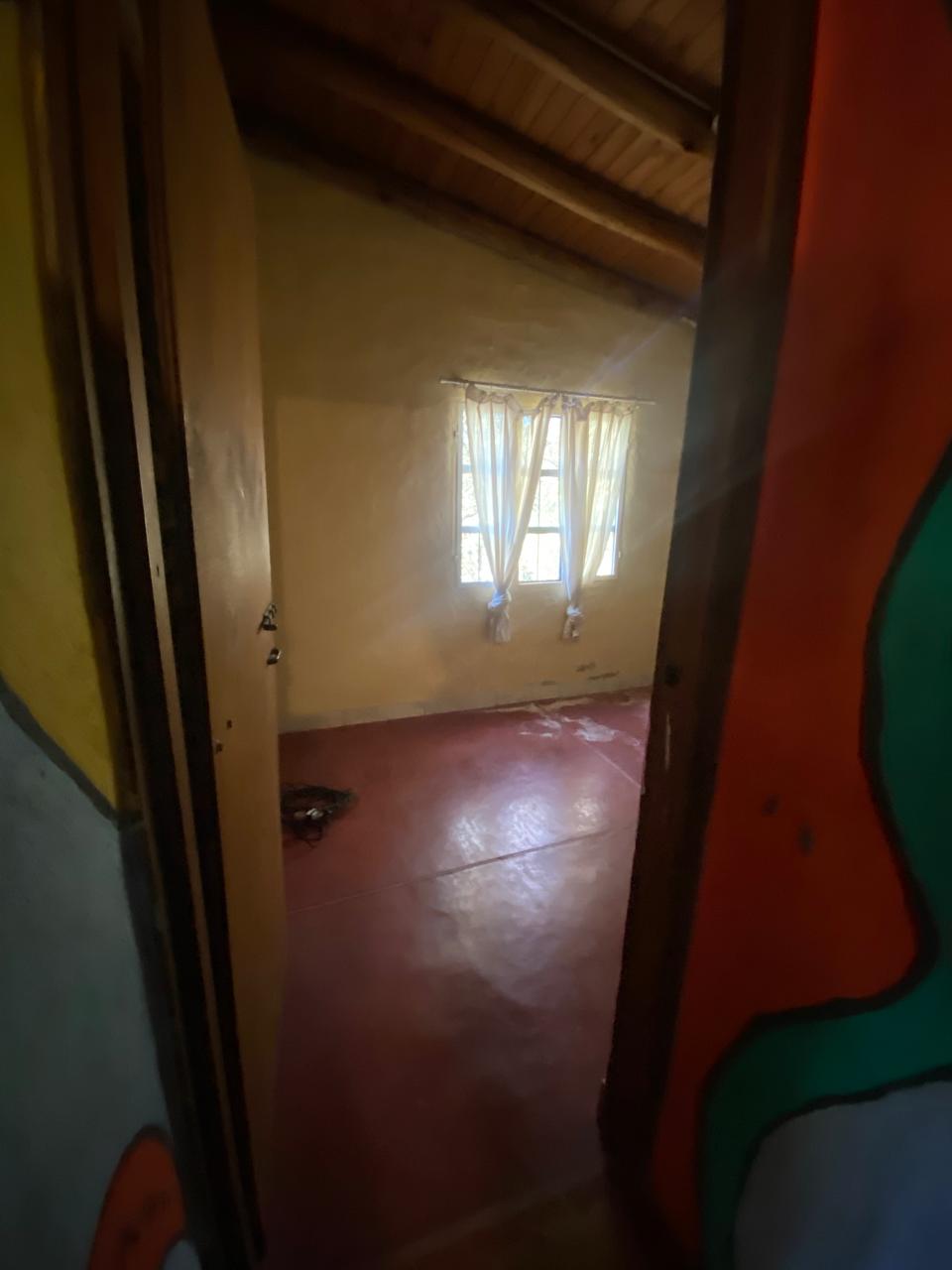 CASA EN VENTA - BARRIO VALLE DEL SOL - MENDIOLAZA