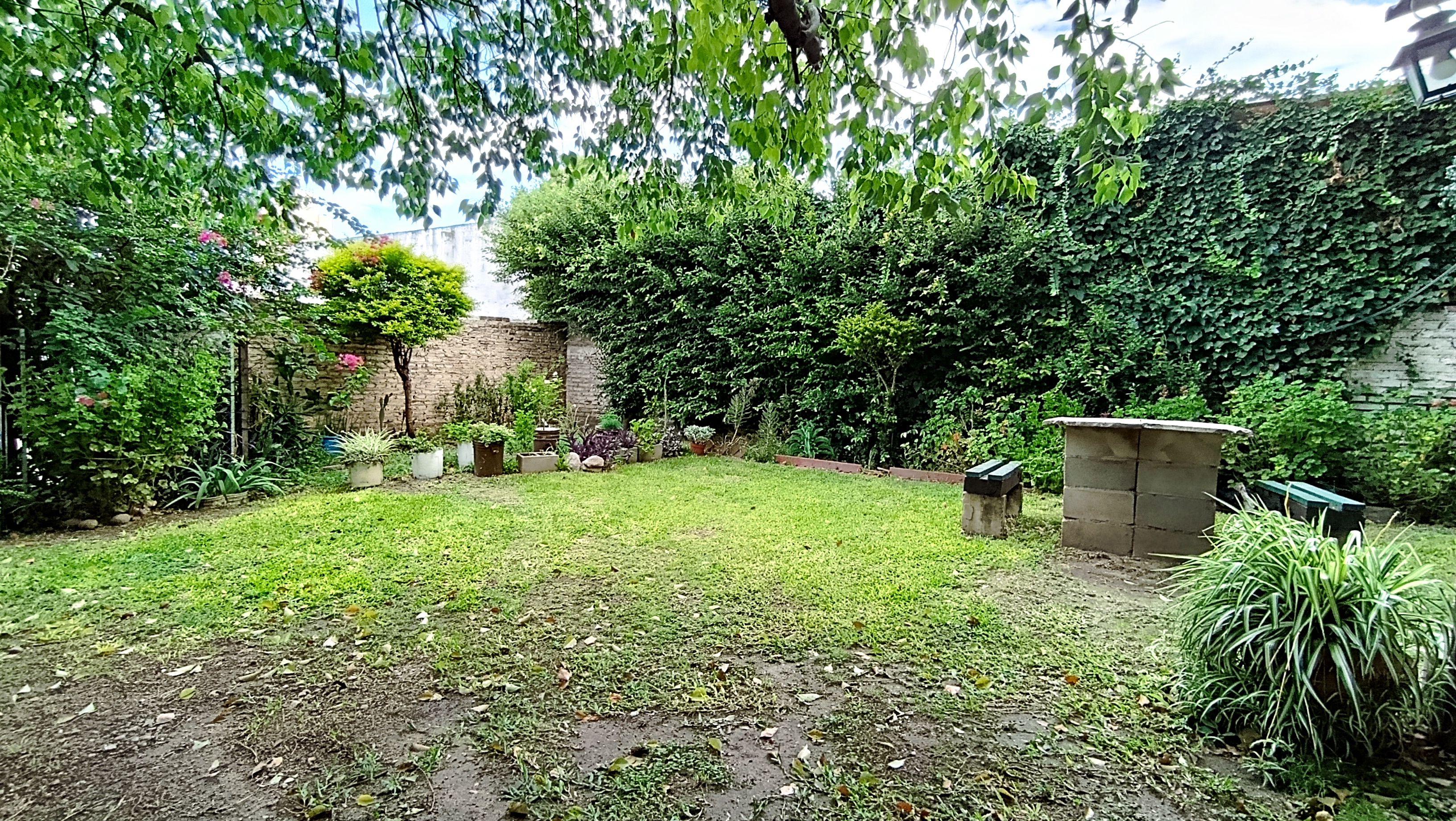 ALQUILER TEMPORARIO  DPTO 2D  PATIO CON ASADOR  GEMES  CÓRDOBA