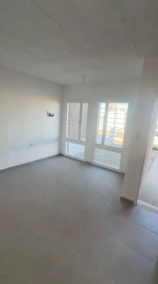 SALVATIERRA ALQUILA-CASA 2 DORM-UNIVERSITARIO DE HORIZONTE