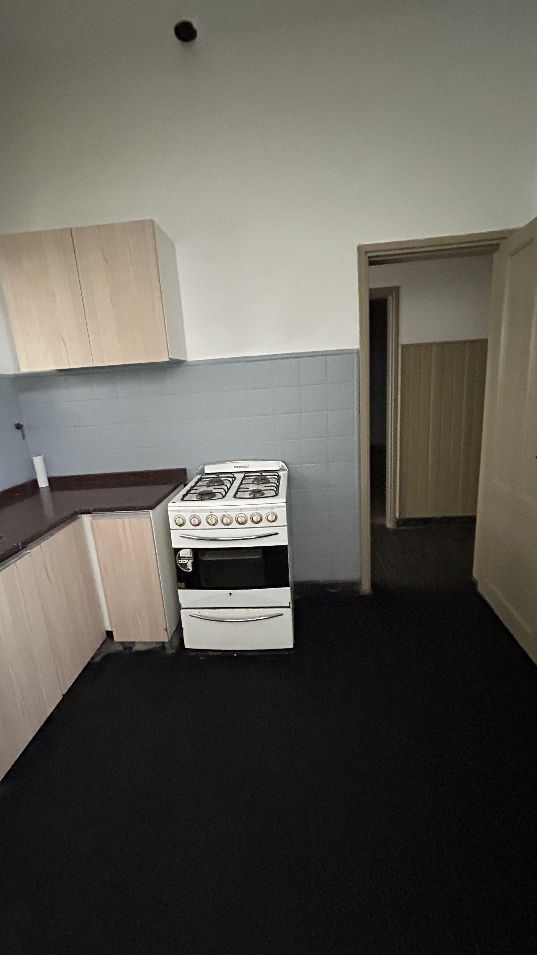 Casa a mts Dino Ruta 20 con garage y patio !!!