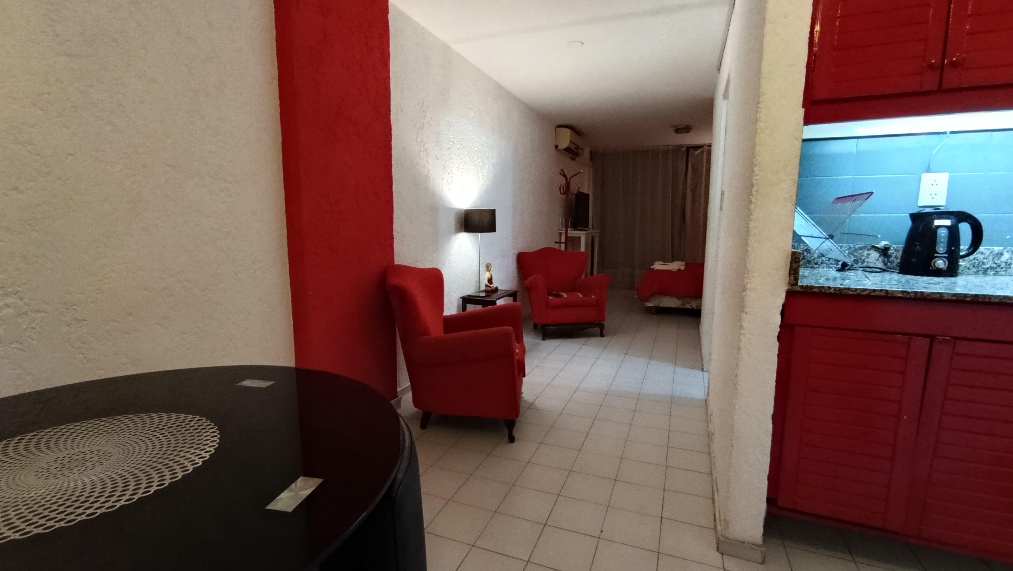 TEMPORARIO  MONOAMBIENTE AMPLIO Y MUY CÓMODO  CENTRO  CÓRDOBA