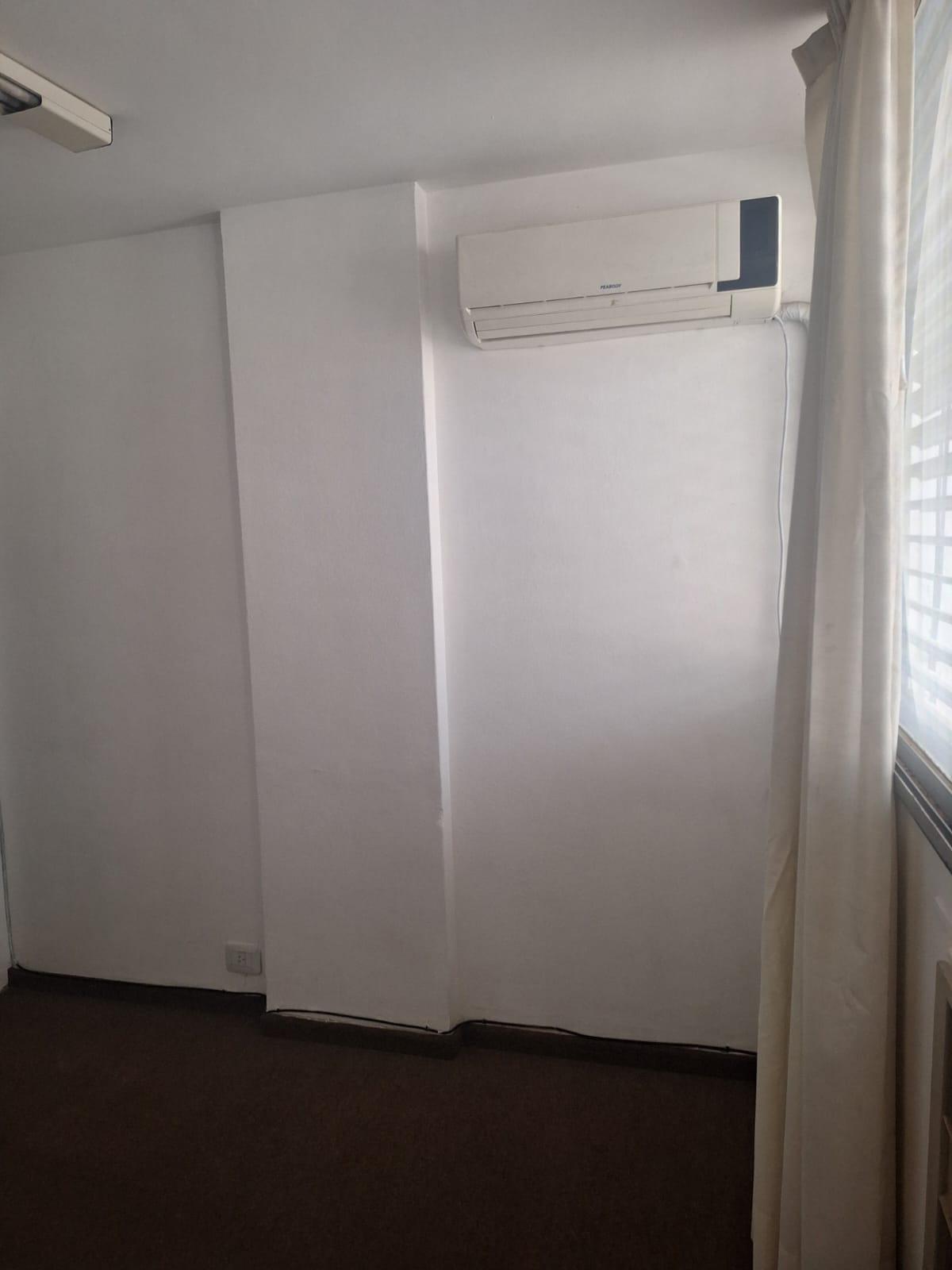 VENTA OFICINA CENTRICA