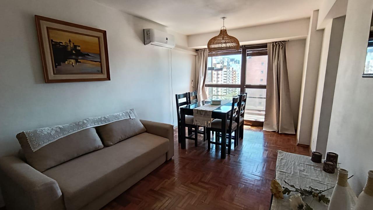 ALQUILER TEMPORARIO  ESMERALDA12  Piso 12 balcón vista a las Sierras  Centro  Nueva Córdoba