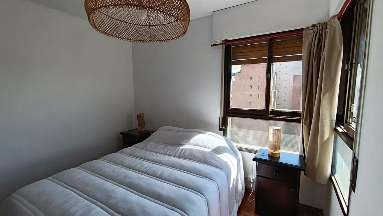 ALQUILER TEMPORARIO  ESMERALDA12  Piso 12 balcón vista a las Sierras  Centro  Nueva Córdoba