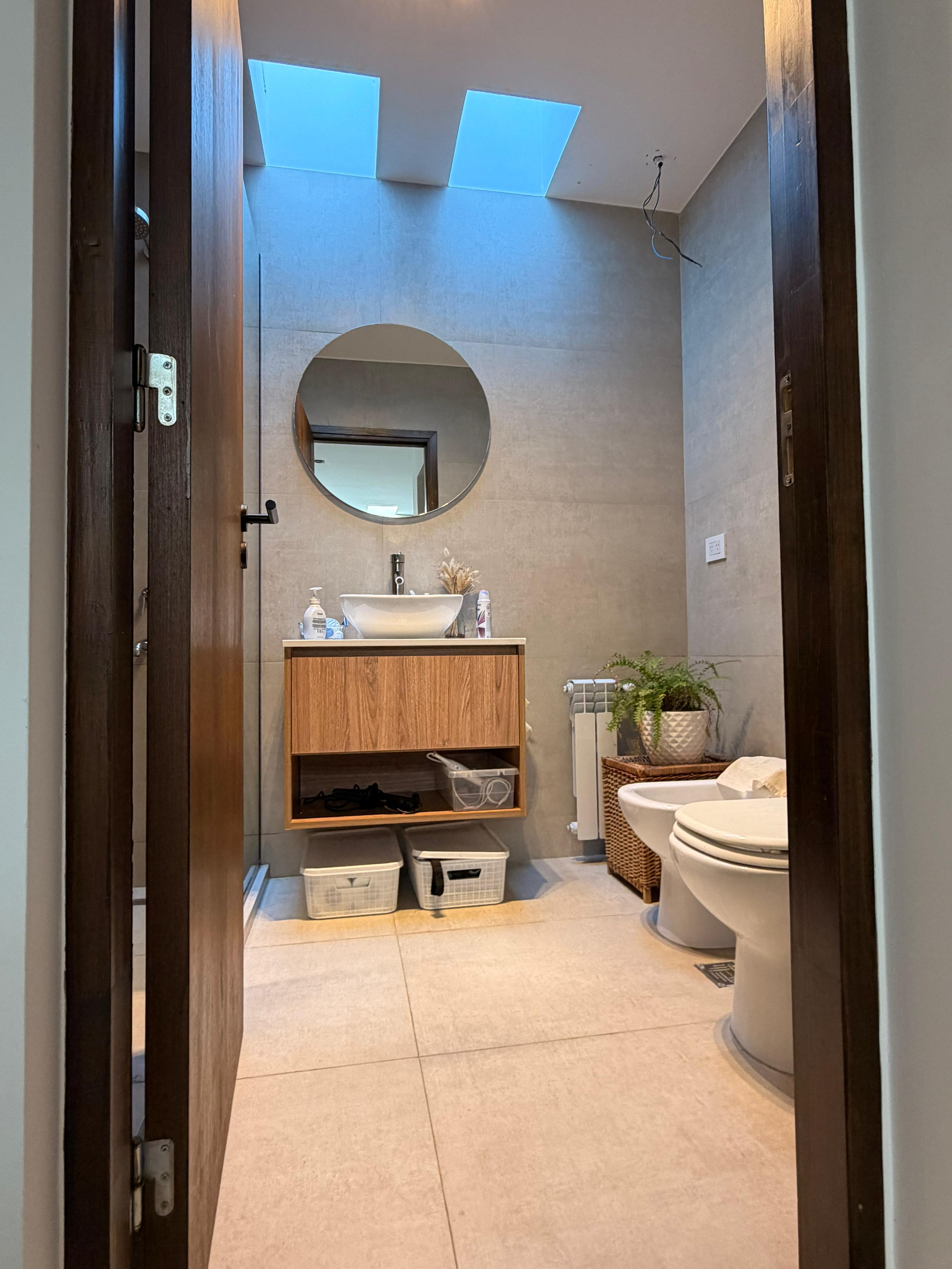 Amplio duplex de calidad en Prados de Manantiales - 3 dormitorios