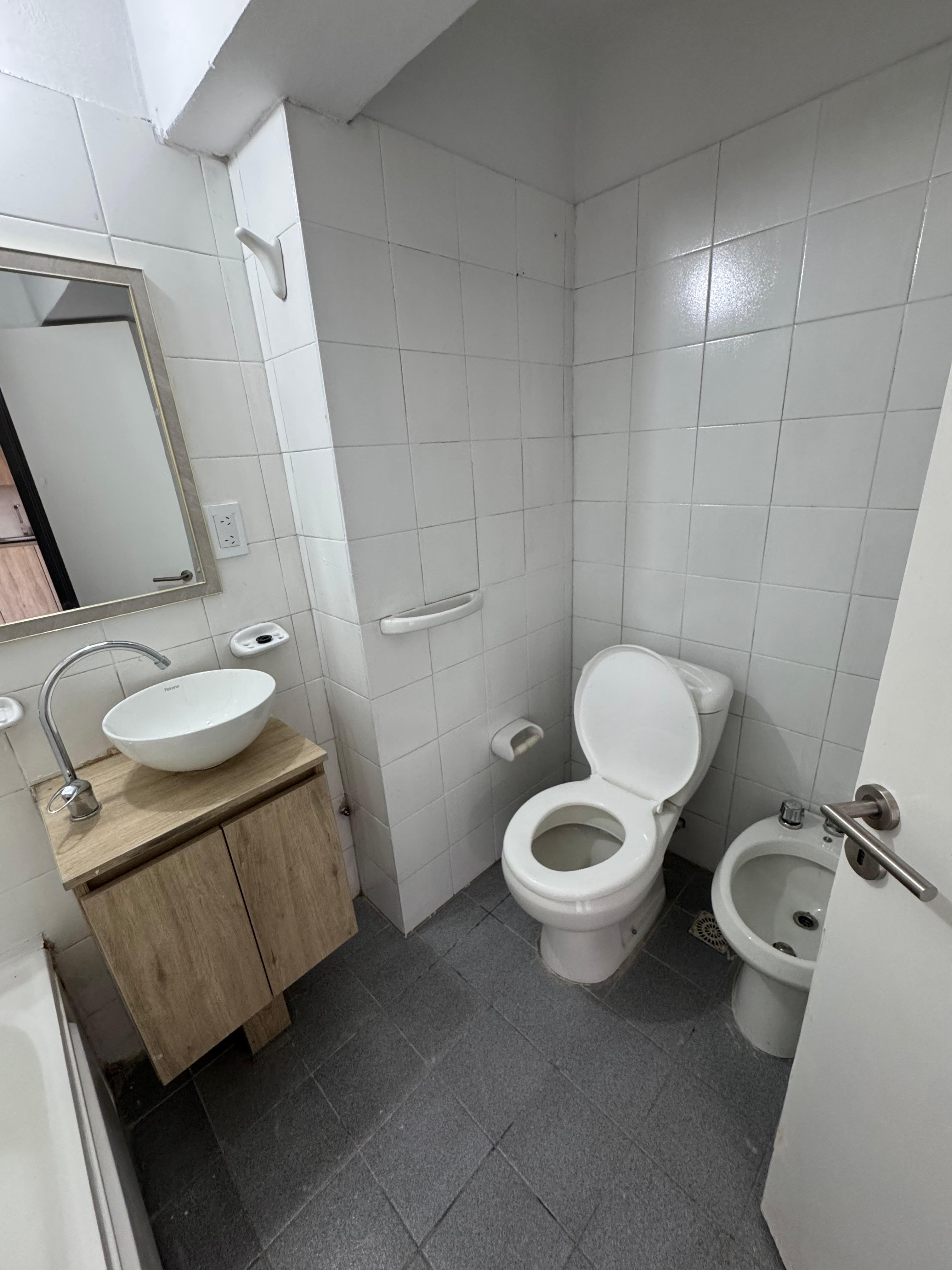 VENDO DEPARTAMENTO NUEVA CORDOBA 1 DORMITORIO. CONTRAFRENTE. OPORTUNIDAD!!!