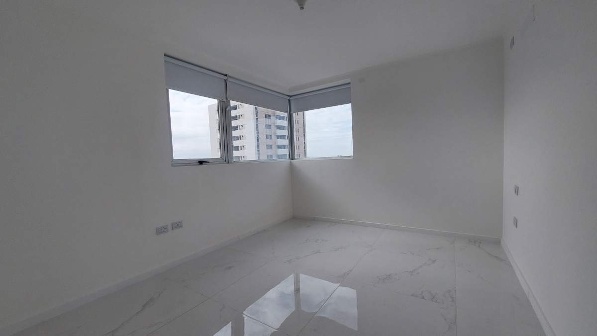 VOLA ALTO! VISTA PANORAMICA EN EL PISO 17 DE LA DIVA DE GAMA!