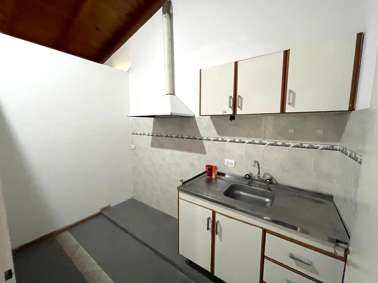 CASA EN ALQUILER PARA USO COMERCIAL ALTO ALBERDI