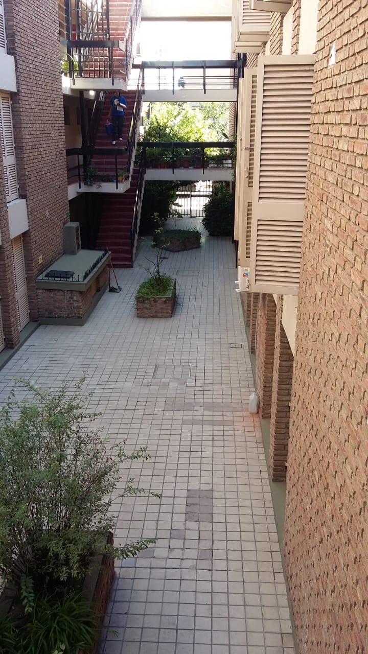 Excelente Departamento sobre Avenida Colon !!!!