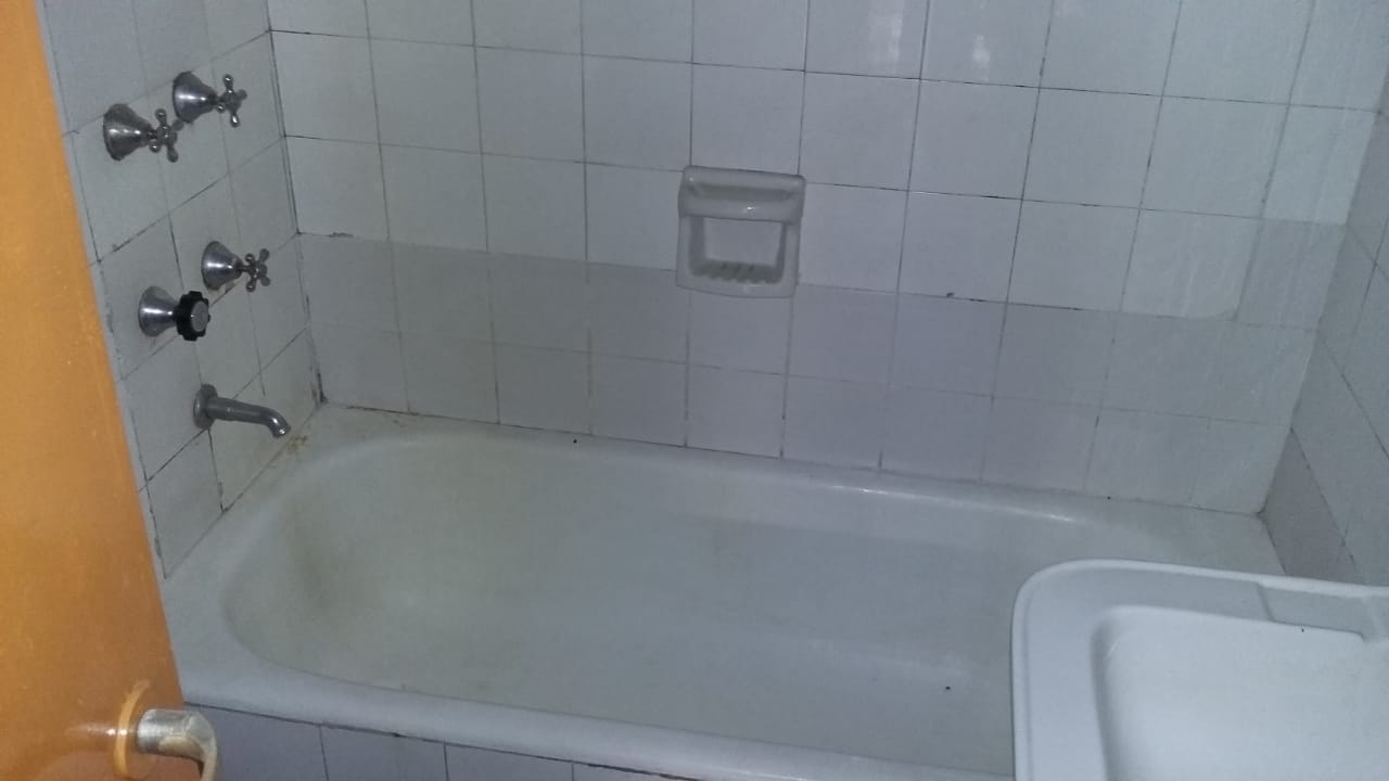 Excelente Departamento sobre Avenida Colon !!!!