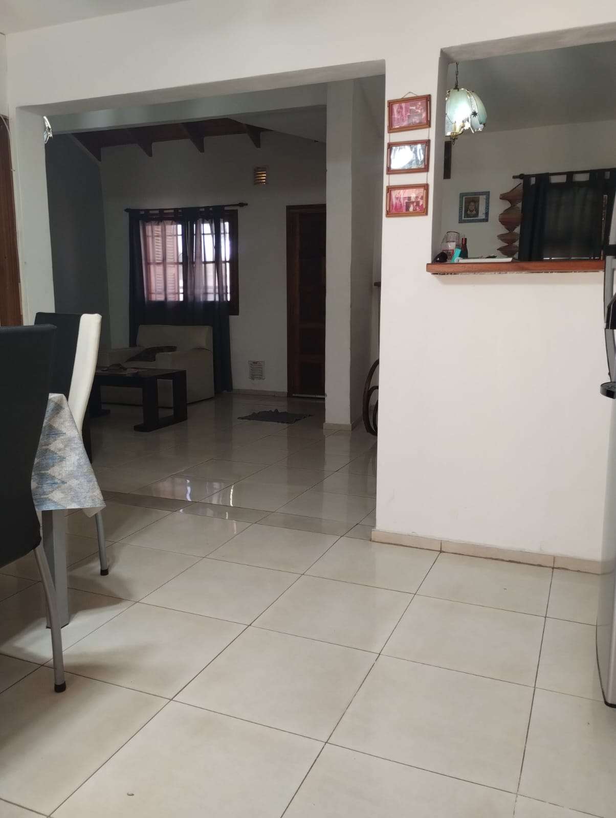 CASA EN MARQUES, 3 DORMITORIOS. EXCELENT
