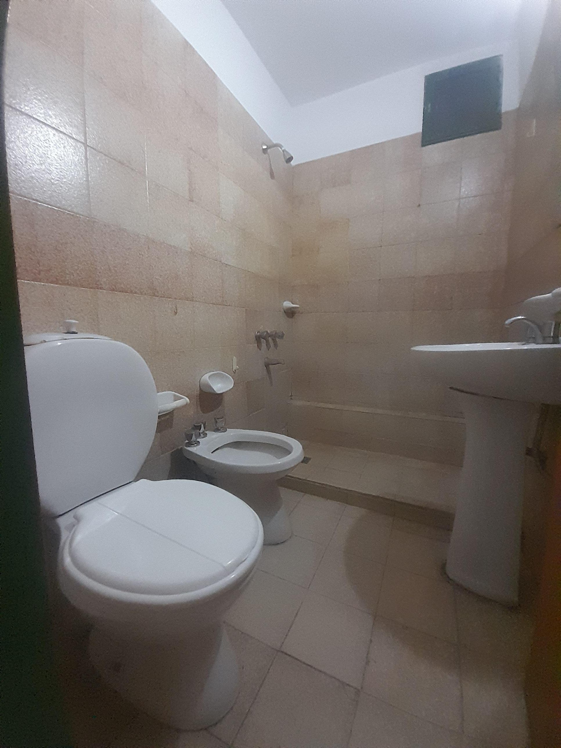 Gral paz Alquiler dpto amplio de 1 dormitorio