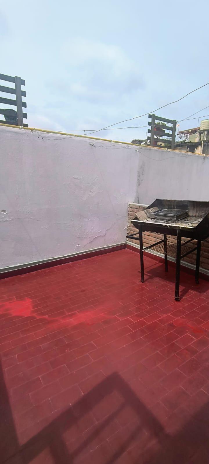 ALBERDI: AV. SANTA FE 338, AMPLIO DEPARTAMENTO C TERRAZA Y ASADOR