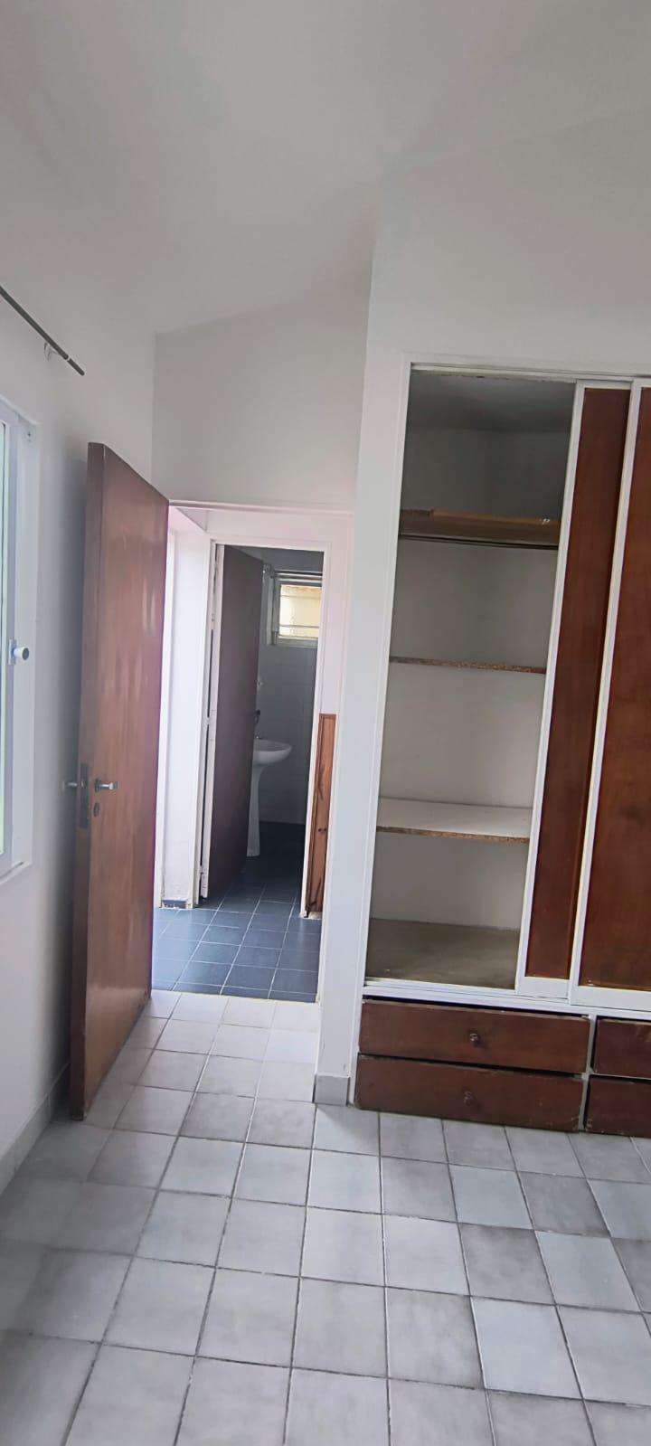 ALBERDI: AV. SANTA FE 338, AMPLIO DEPARTAMENTO C TERRAZA Y ASADOR