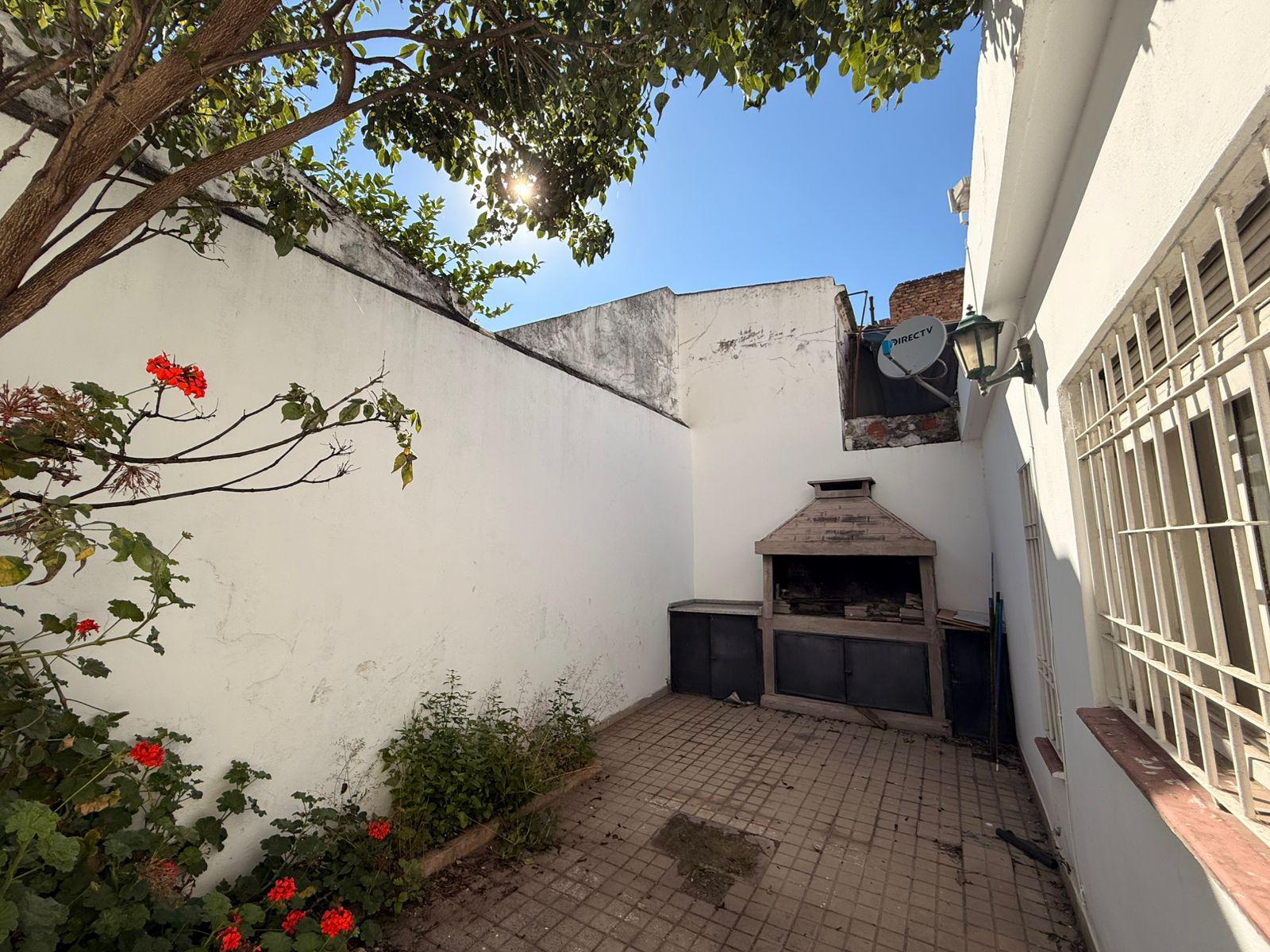 CASA EN VENTA COFICO 4 DORM, CAMPILLO 700, RECIBO MENOR  FINANCIO