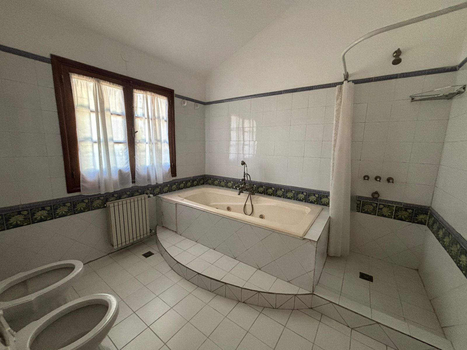 JARDINES DEL JOCKEY CASA EN ALQUILER COMERCIAL DE 2 DORMITORIOS