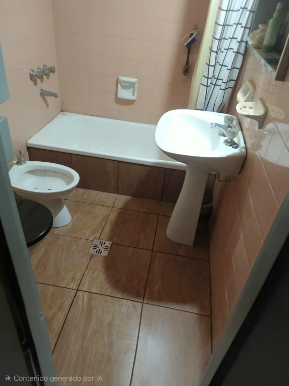 Semi piso de 2 dormitorios en venta - Barrio General Paz