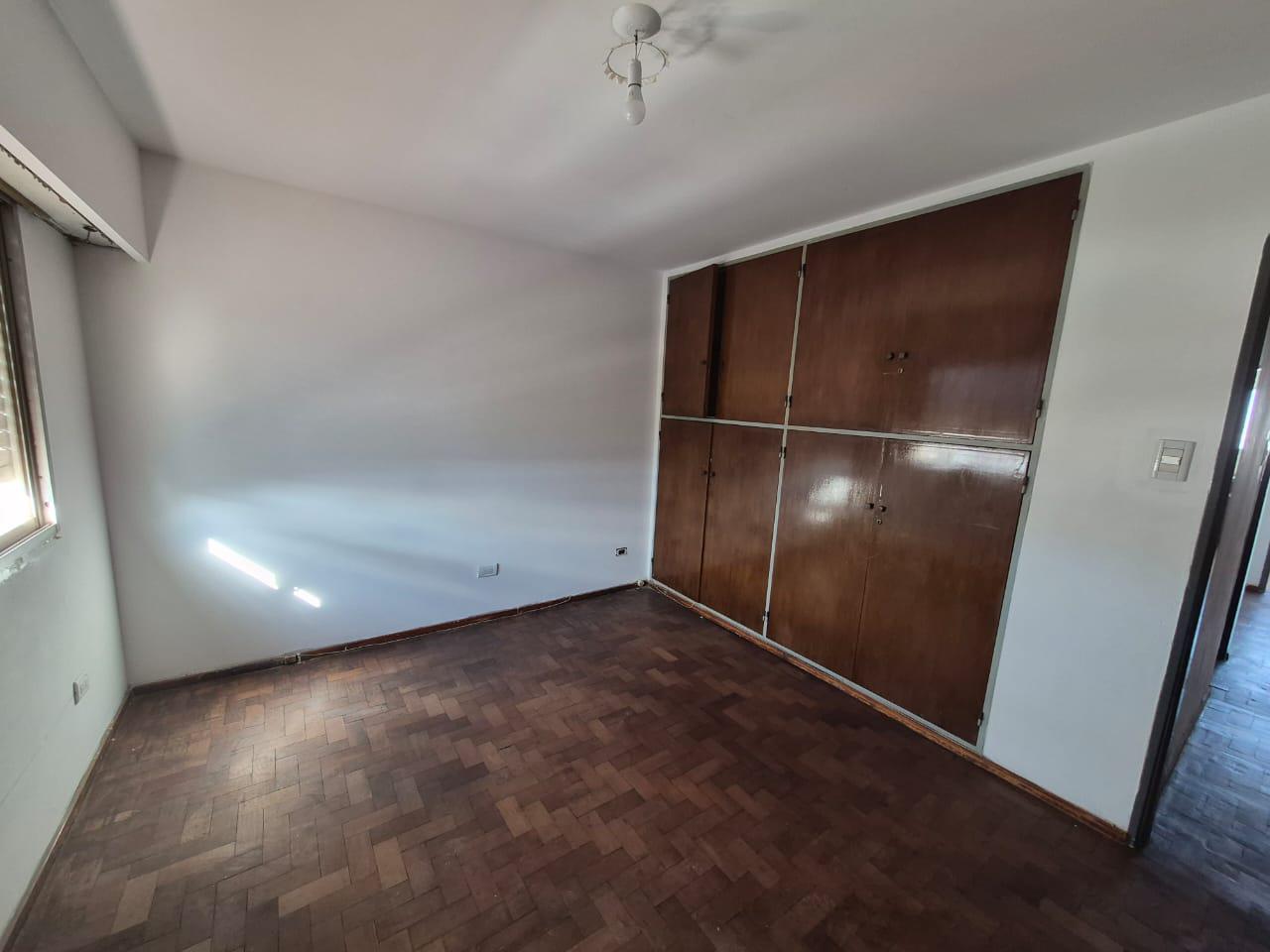 Semi piso de 2 dormitorios en venta - Barrio General Paz