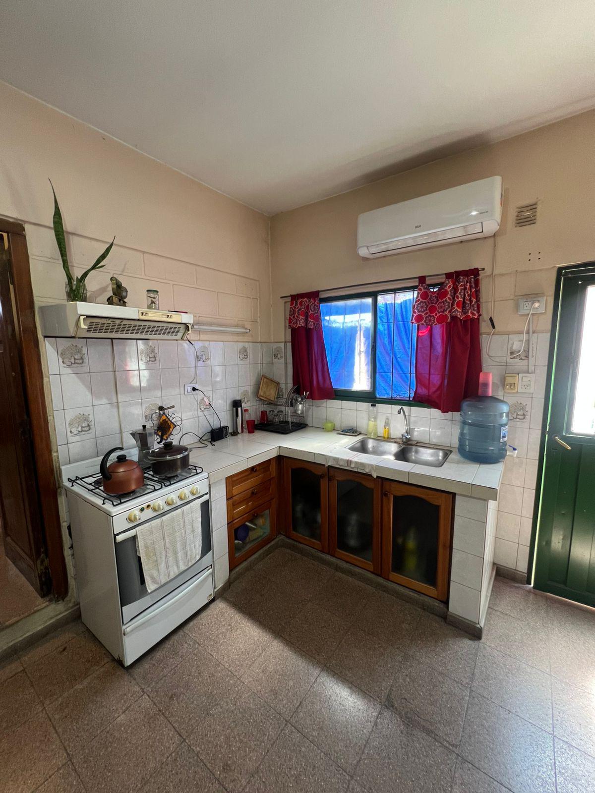 OPORTUNIDAD - CASA EN VENTA 2 DORMITORIOS - BARRIO RESIDENCIAL SANTA ANA