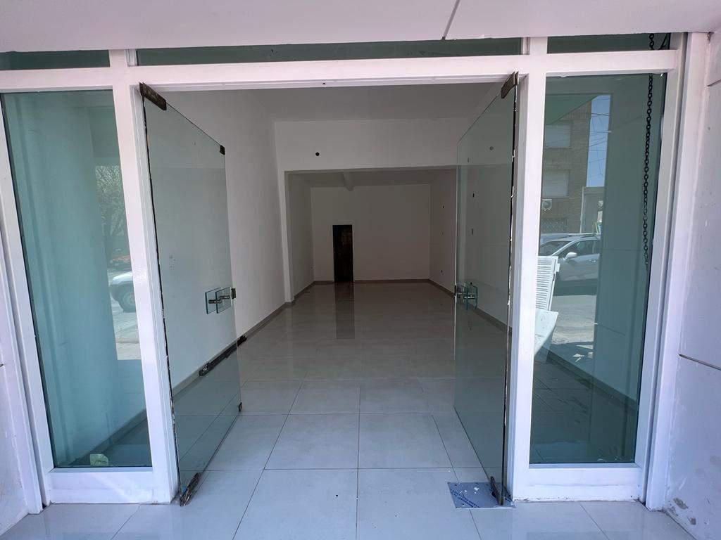 LOCAL EN ALQUILER EN PLENA ZONA COMERCIAL DE BARRIO OBSERVATORIO