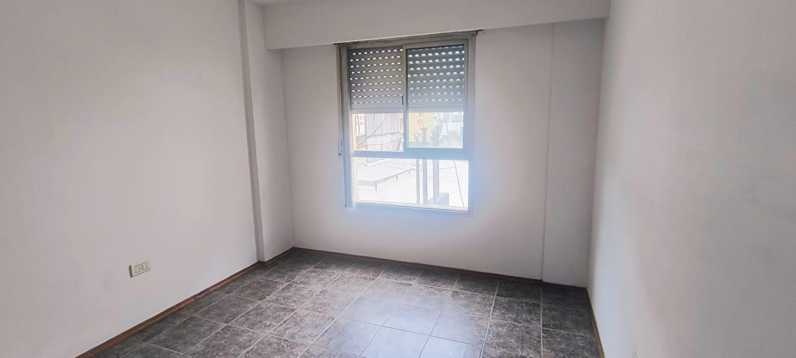 CENTRO: SANTA ROSA 134 ALQUILER DE 1 DORMITORIO AMPLIO