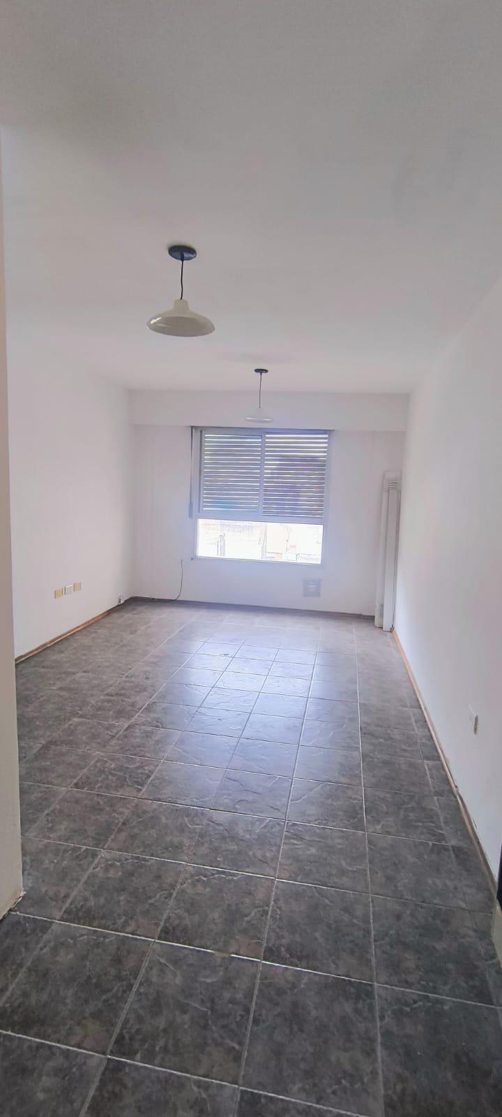 CENTRO: SANTA ROSA 134 ALQUILER DE 1 DORMITORIO AMPLIO