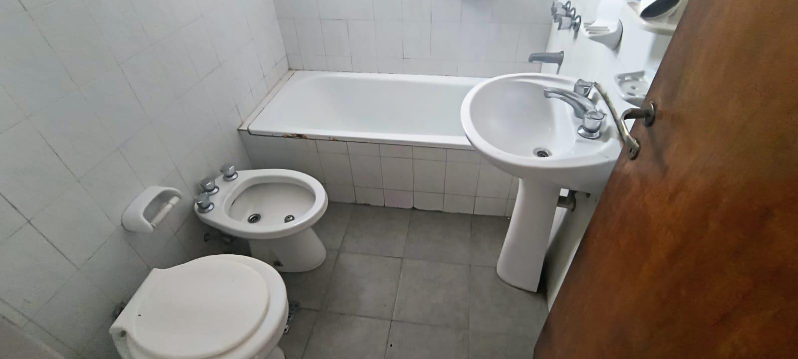 CENTRO: SANTA ROSA 134 ALQUILER DE 1 DORMITORIO AMPLIO