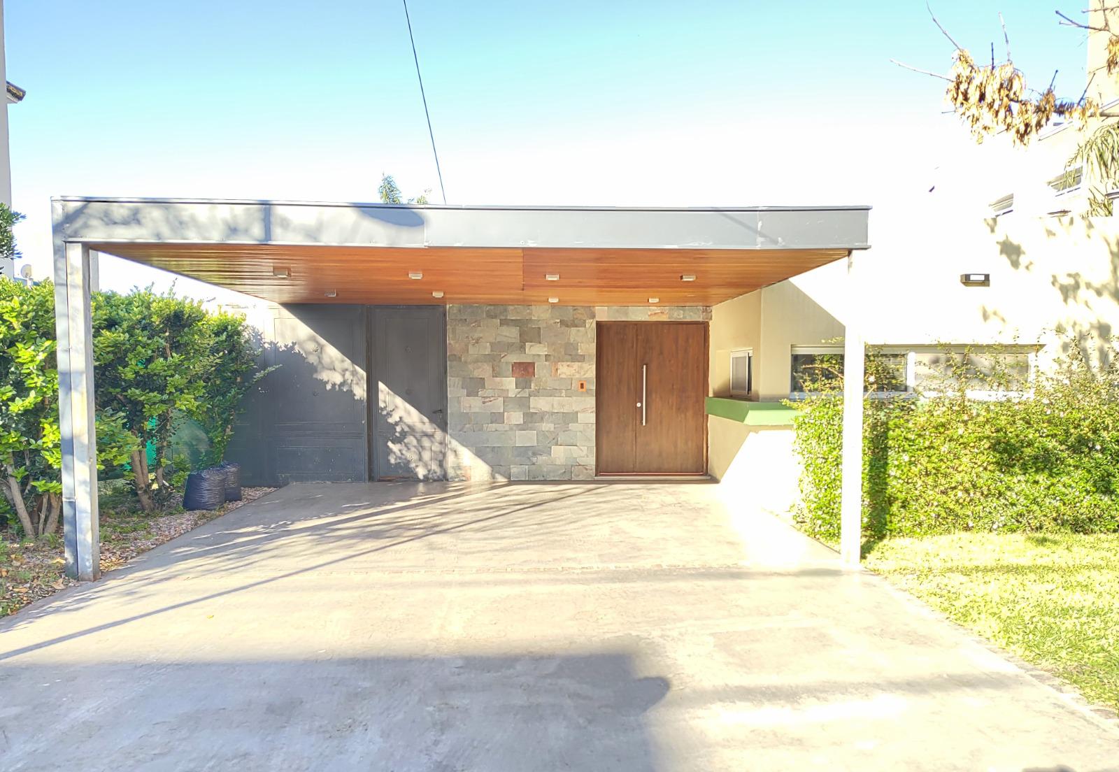 LA ESTANZUELA - CASA 3 DORM